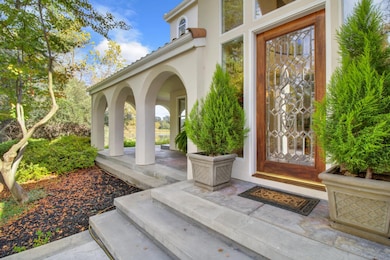 5585 E Saint Francis Cir unit E, Loomis, CA 95650 - photo 3