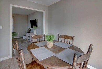 12413 W 61st St, Shawnee, KS 66216 - photo 6