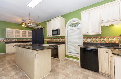 235 River Chase Dr, Bainbridge, GA 39819 - photo 6