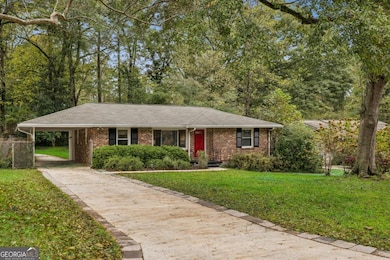 2588 Wood Trail Ln, Decatur, GA 30033 - photo 3