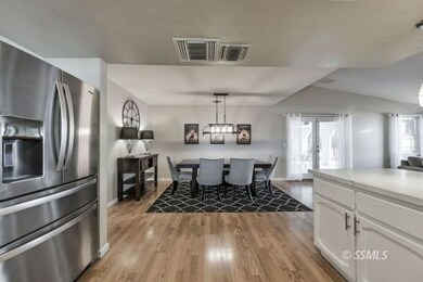 kitchen/dining