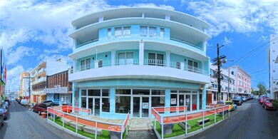 604 Cerra St, San Juan, PR 00907 - photo 2