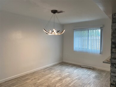 15819 Ironside Hill Dr, Houston, TX 77053 - photo 7