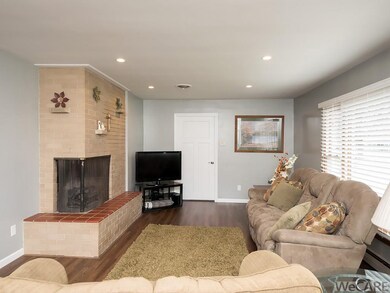 Photo 3
