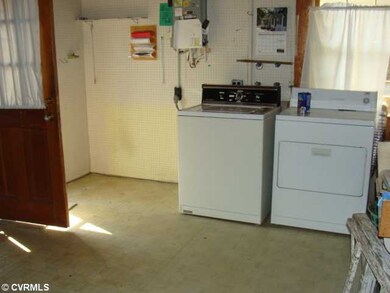 Laundry - The laundry off the lower level family room