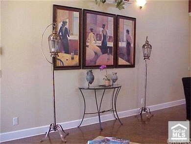 Enter to to high volume, dramatic, two story ceili