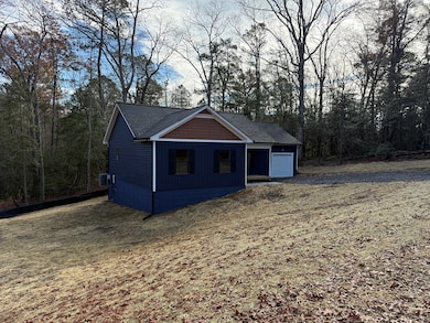 161 Walnut St, Kilmarnock, VA 22482 - photo 5