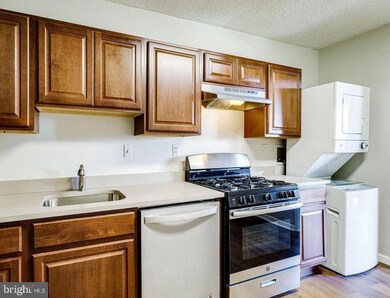 Skyline Plaza unit 1102N, Baileys Crossroads, VA 22041 - photo 3