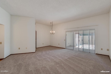 10470 W Palmeras Dr, Sun City, AZ 85373 - photo 5