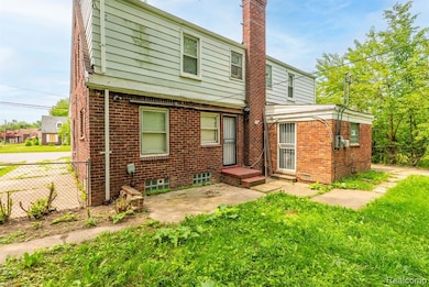 12710 Kelly Rd, Detroit, MI 48224 - photo 4