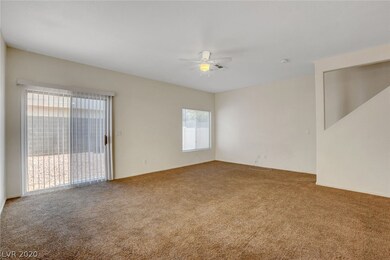 2556 Lazy Saddle Dr, Henderson, NV 89002 - photo 3