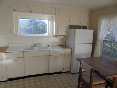 3 Arey Ave, Camden, ME 04843 - photo 2