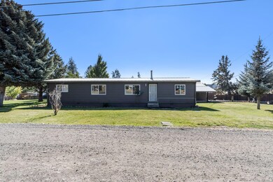 61130 Hamilton Ln, Bend, OR 97702 - photo 2