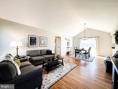 6905 Persimmon Ct, Bealeton, VA 22712 - photo 3