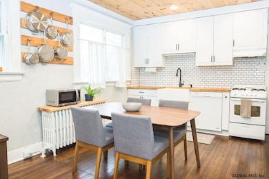 25 Barclay St, Albany, NY 12209 - photo 7