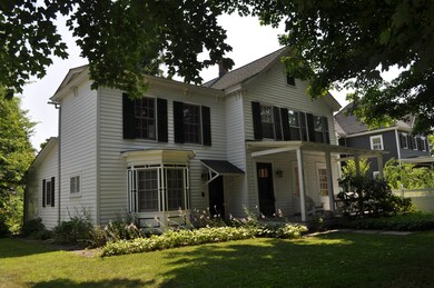 203 W Catharine St, Milford, PA 18337 - photo 6