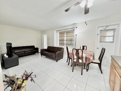 Warrenton House Condos unit 122, Hollywood, FL 33020 - photo 5