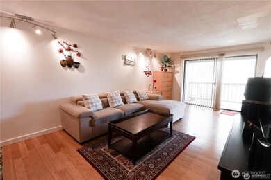 611 SW 5th Ct unit A407, Renton, WA 98057 - photo 2