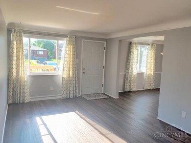 8336 Bobolink Ave, Cincinnati, OH 45231 - photo 3