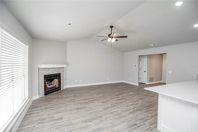 801 N 26th St, Rogers, AR 72756 - photo 6