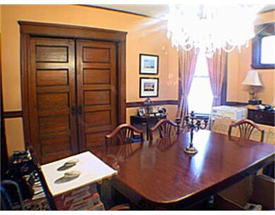 3 Exeter Park unit 1, Cambridge, MA 02140 - photo 2