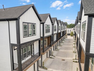 861 Fisher St unit D, Houston, TX 77018 - photo 5