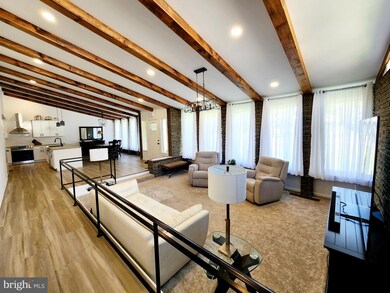 421 Carlton Rd, Hershey, PA 17033 - photo 6