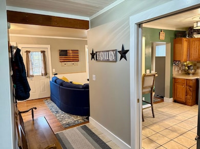 18 Pine St, Tilton, NH 03276 - photo 6