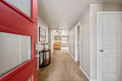 Let's look around inside