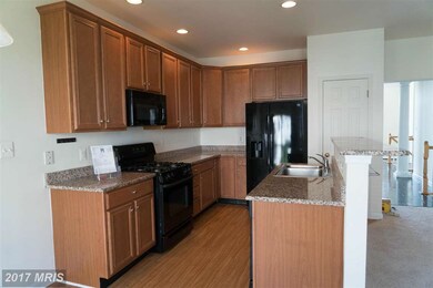 25320 Nesting Square, Chantilly, VA 20152 - photo 3