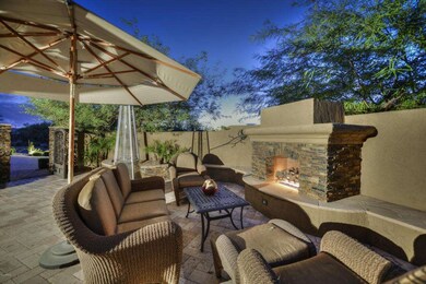 005_Courtyard Living