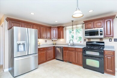 25 Freedom Way, Lowell, MA 01854 - photo 7