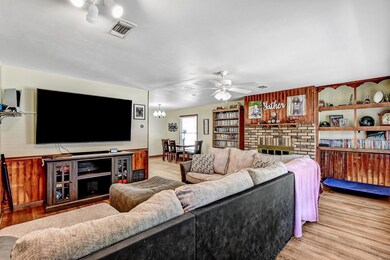 104 W Acheson St, Denison, TX 75021 - photo 7