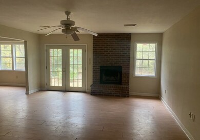 179 Shady Grove Loop, Lufkin, OK 74904 - photo 3