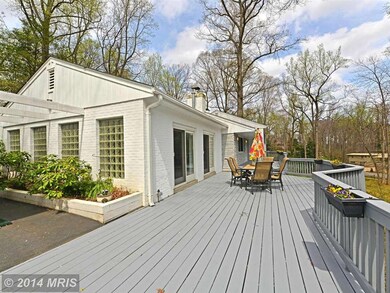 9000 Southwick St, Fairfax, VA 22031 - photo 3