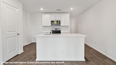 515 Saint Charles Place, Newcastle, OK 73065 - photo 4