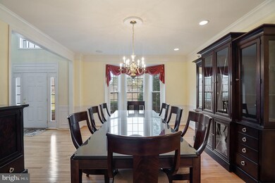 4437 Claybrooke Dr, Lothian, MD 20711 - photo 7