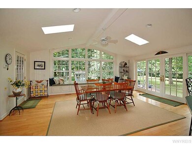 Kitchen Dining.