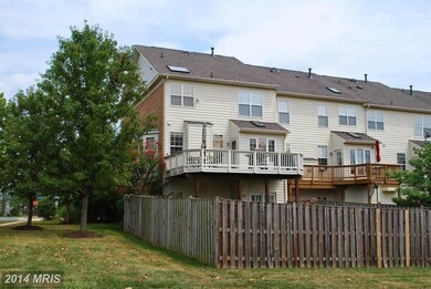 25489 Beresford Dr, Chantilly, VA 20152 - photo 4