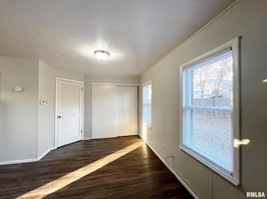 1411 E Crestwood Dr, Peoria, IL 61614 - photo 6