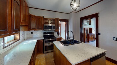 523-N-6th-St-Kitchen