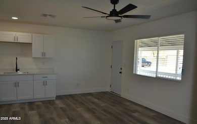 Living to Kitchen