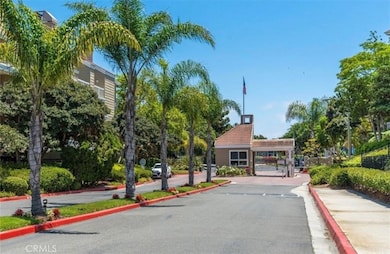 20301 Bluffside Cir unit D312, Huntington Beach, CA 92646 - photo 2