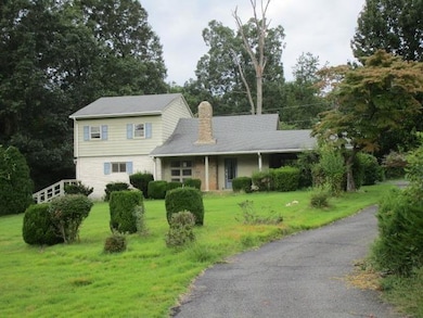 37 Oak Grove Ln, Nellysford, VA 22958 - photo 2