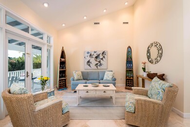 Living - Amazing Ceilngs