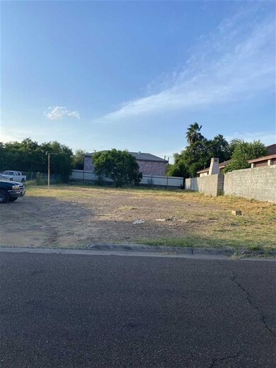 506 E Lane St, Laredo, TX 78040 - photo 2