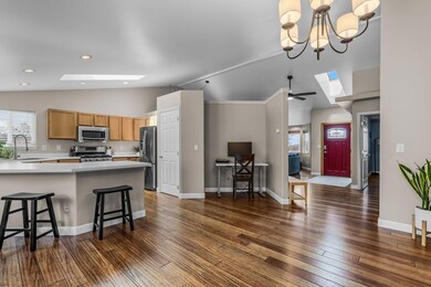 2427 SW 33rd St, Redmond, OR 97756 - photo 7