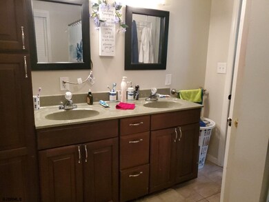 24 E Groveland Ave, Somers Point, NJ 08244 - photo 6