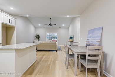 10926 Brookley Dr, Louisville, KY 40229 - photo 5