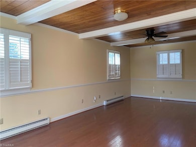 218 Edgewood Dr, Statesville, NC 28625 - photo 7